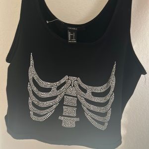 never worn skeleton crop tank top